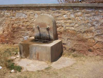 Fuente de Villabuena