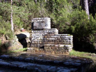 Fuente de Los Quintanaros